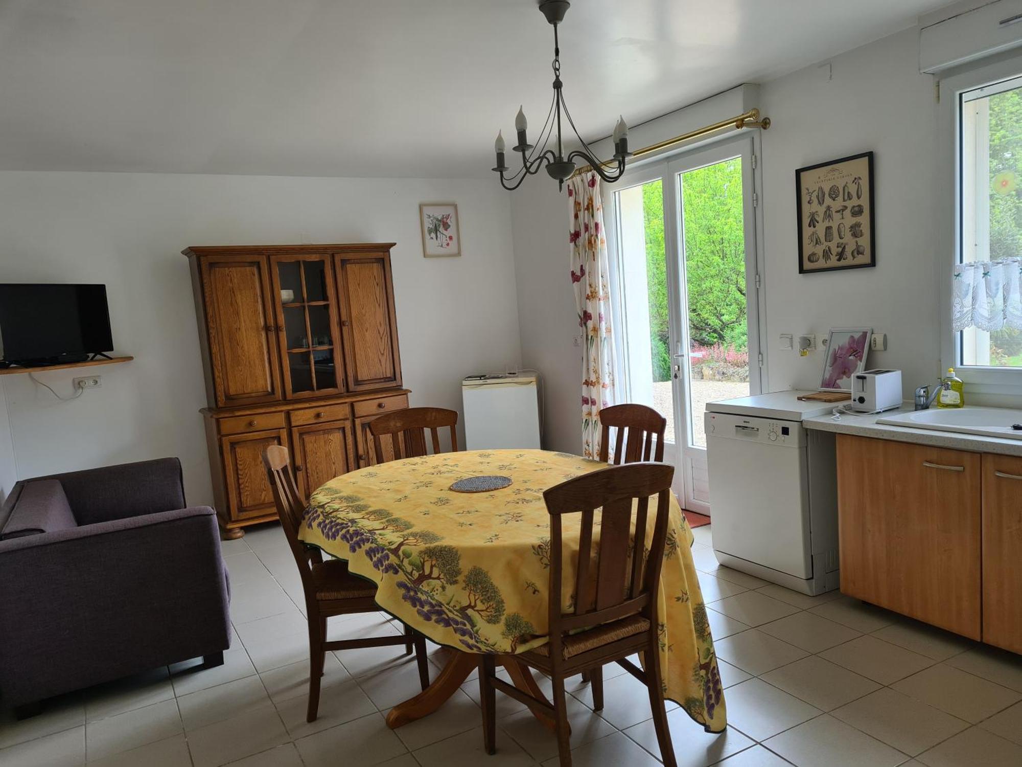 Апартаменты Chez Jaja Et Phiphi Bourg-et-Comin Экстерьер фото